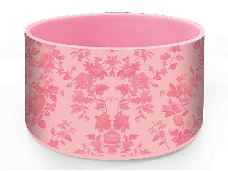 Pink Toile Floral Tumbler Boot | Flower silicone boot, fits 20 oz 30 oz 40 oz water bottle and tumblers