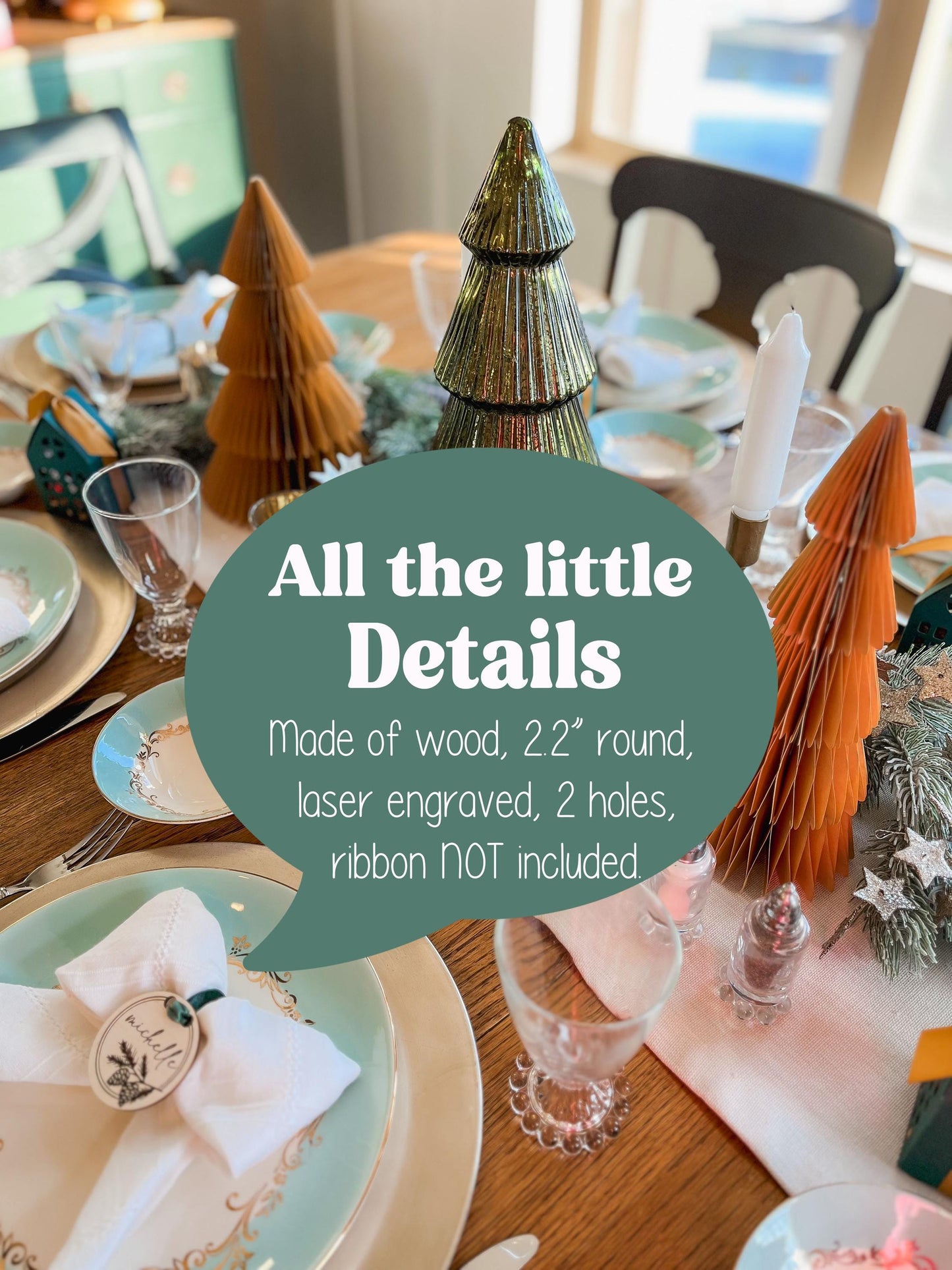 Personalized Christmas Pinecone Wreath Place Cards – Custom Table Decor & Gift Tags