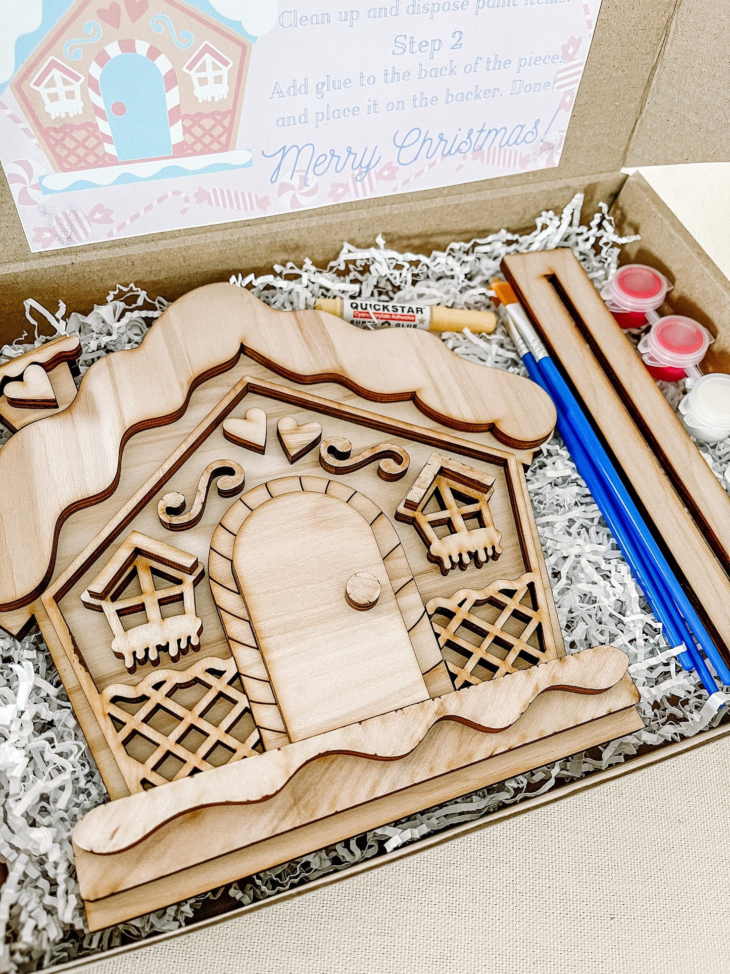 Christmas DIY Gingerbread House Kit – Fun Holiday Craft & Ornament Painting Kit