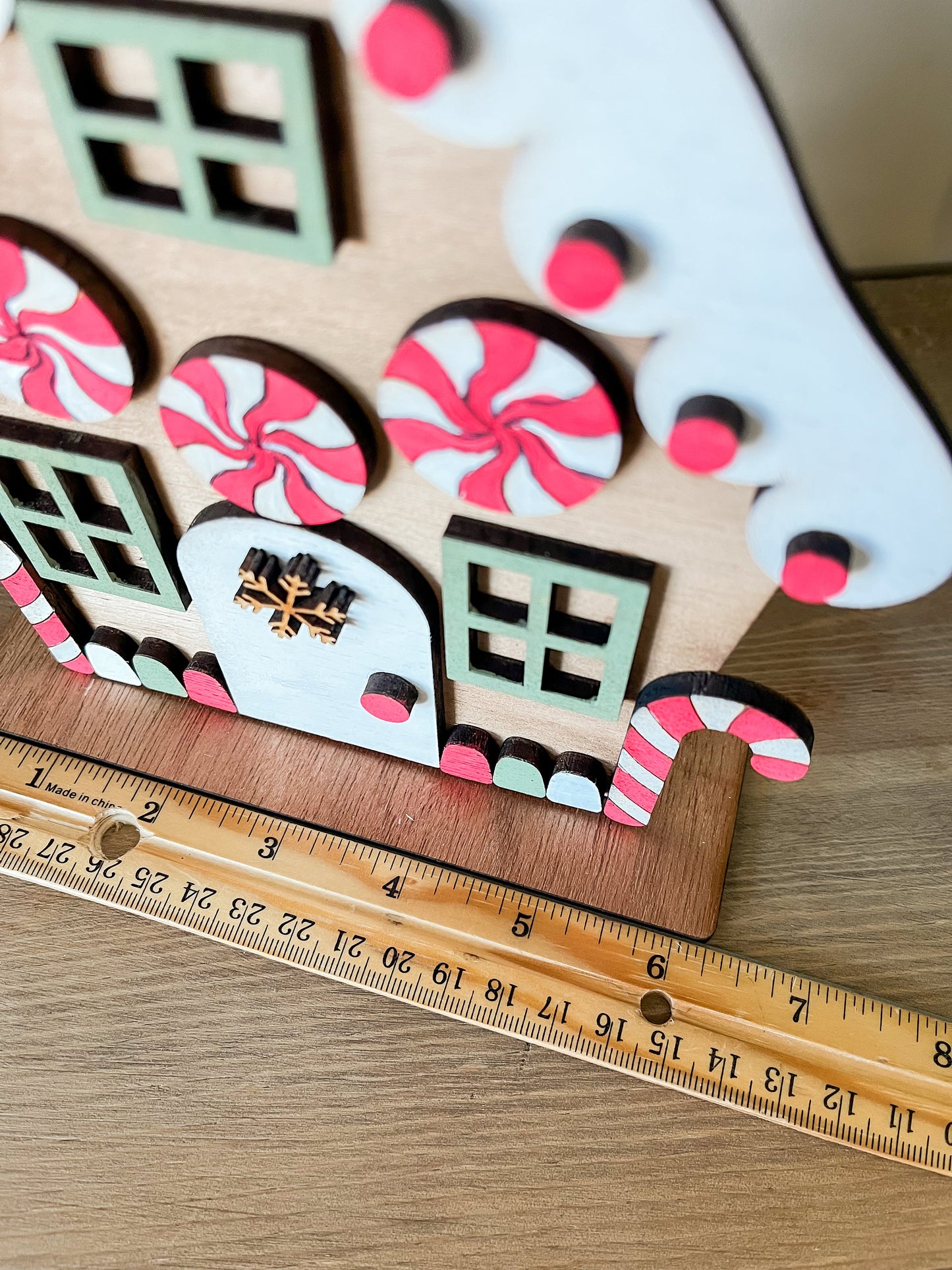 Christmas DIY Gingerbread House Kit - Candy Canes – Paint & Assemble Holiday Craft Set for Kids & Adults