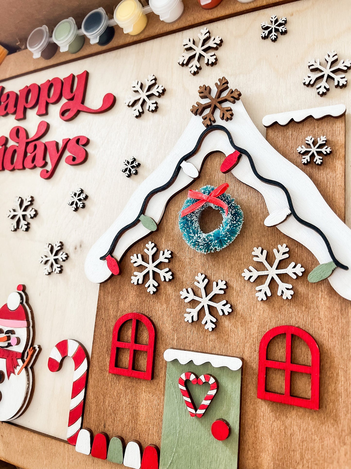Paint Your Own Framed Gingerbread House Kit – DIY Christmas Craft