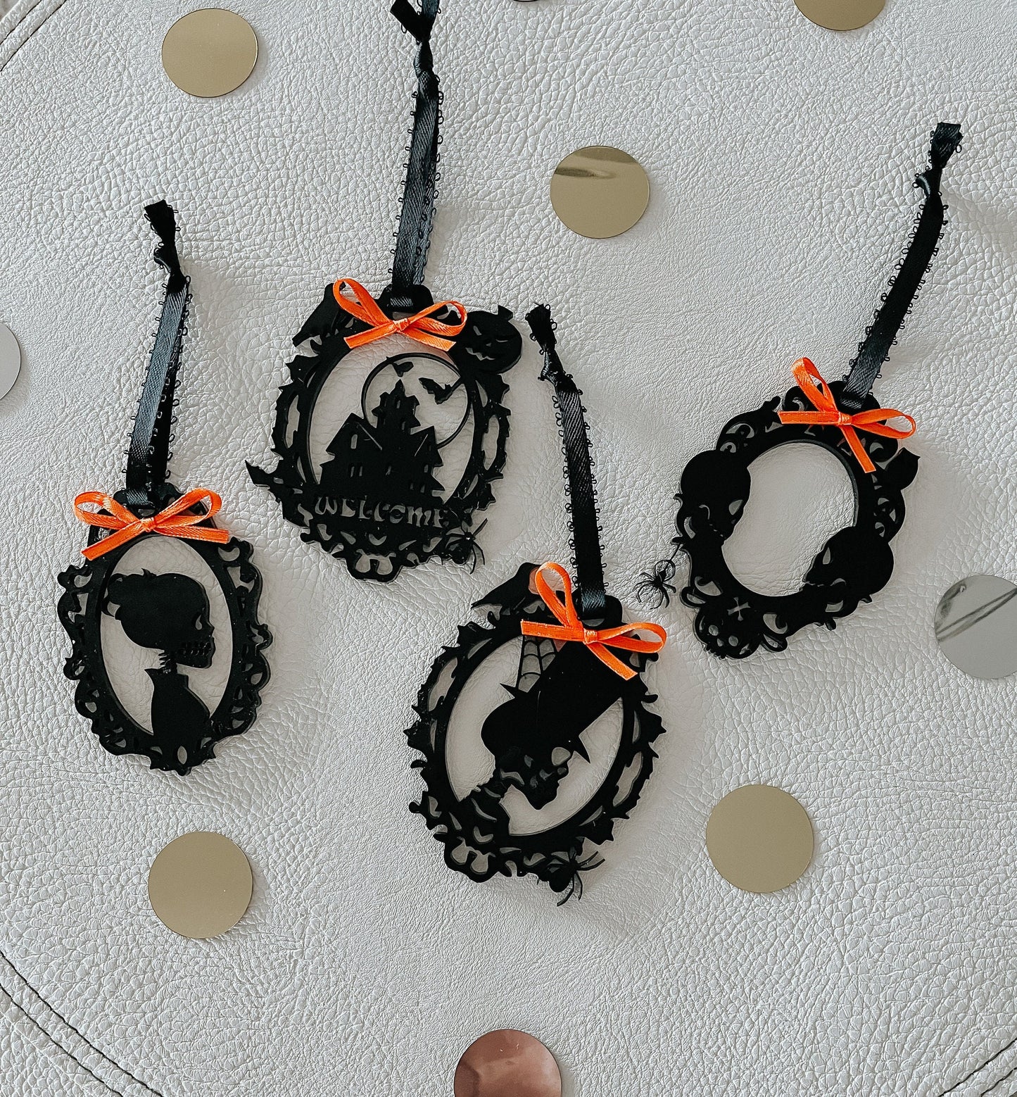 Halloween Ornaments for Tree – Vintage Style Halloween Ornament Set, Spooky Acrylic Halloween Décor