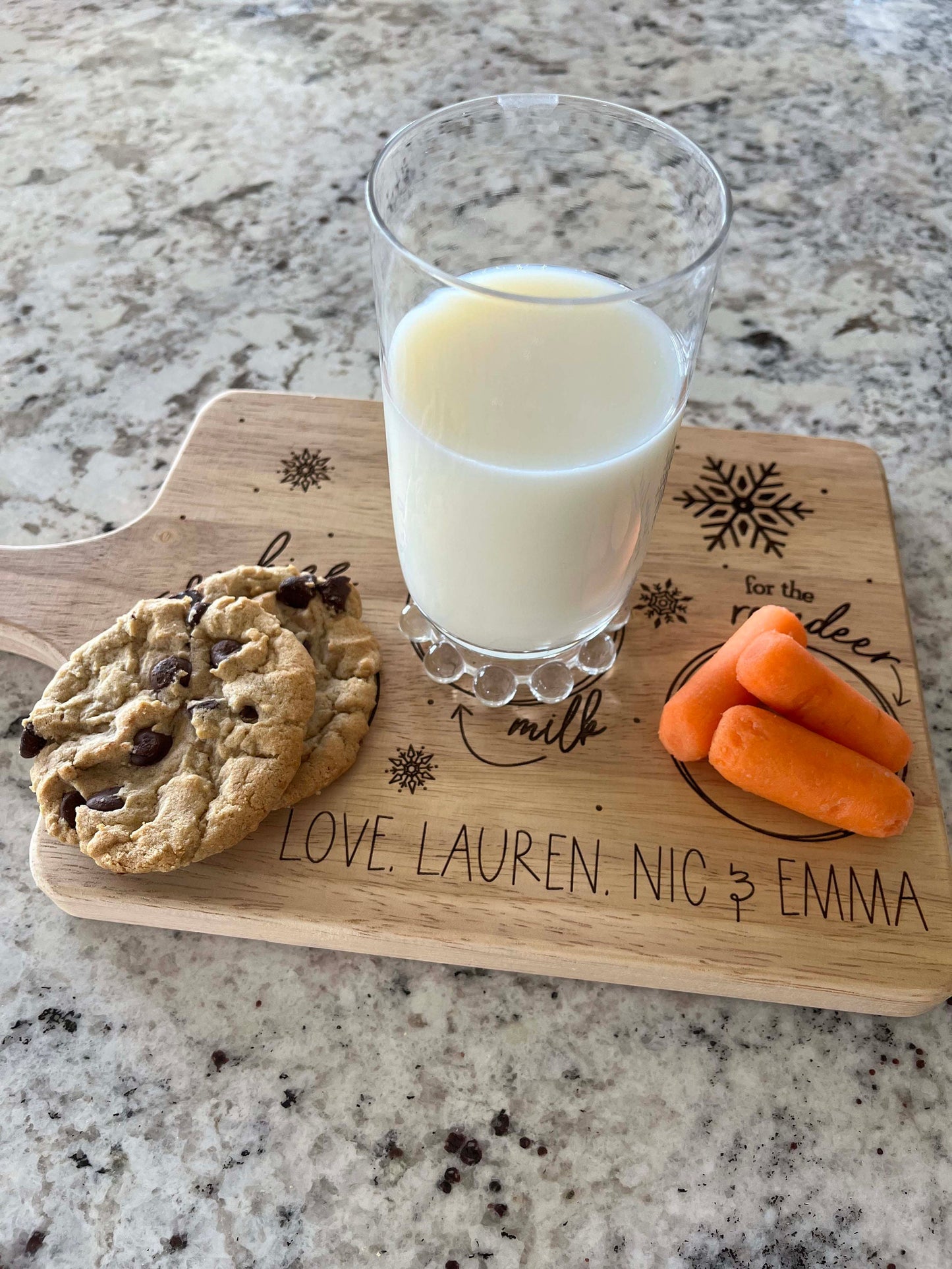 Custom Santa Tray – Personalized Wooden Cookies for Santa Plate with Engraved Design