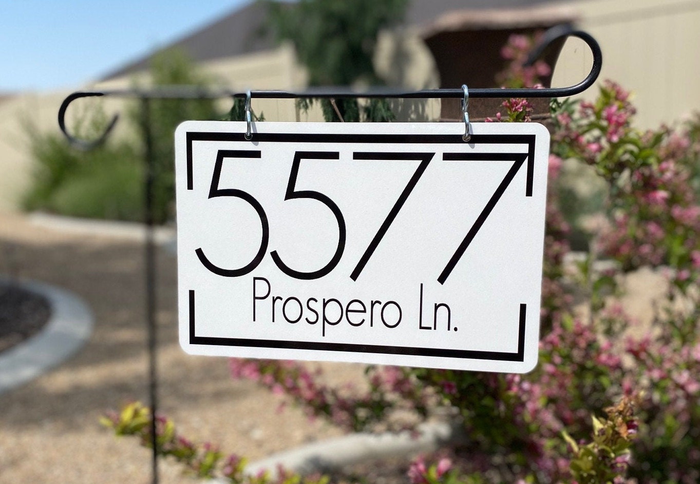 Metal Address Sign for Yard – Personalized House Number Sign – Lamp Post & Garden Decor with Hummingbird Design