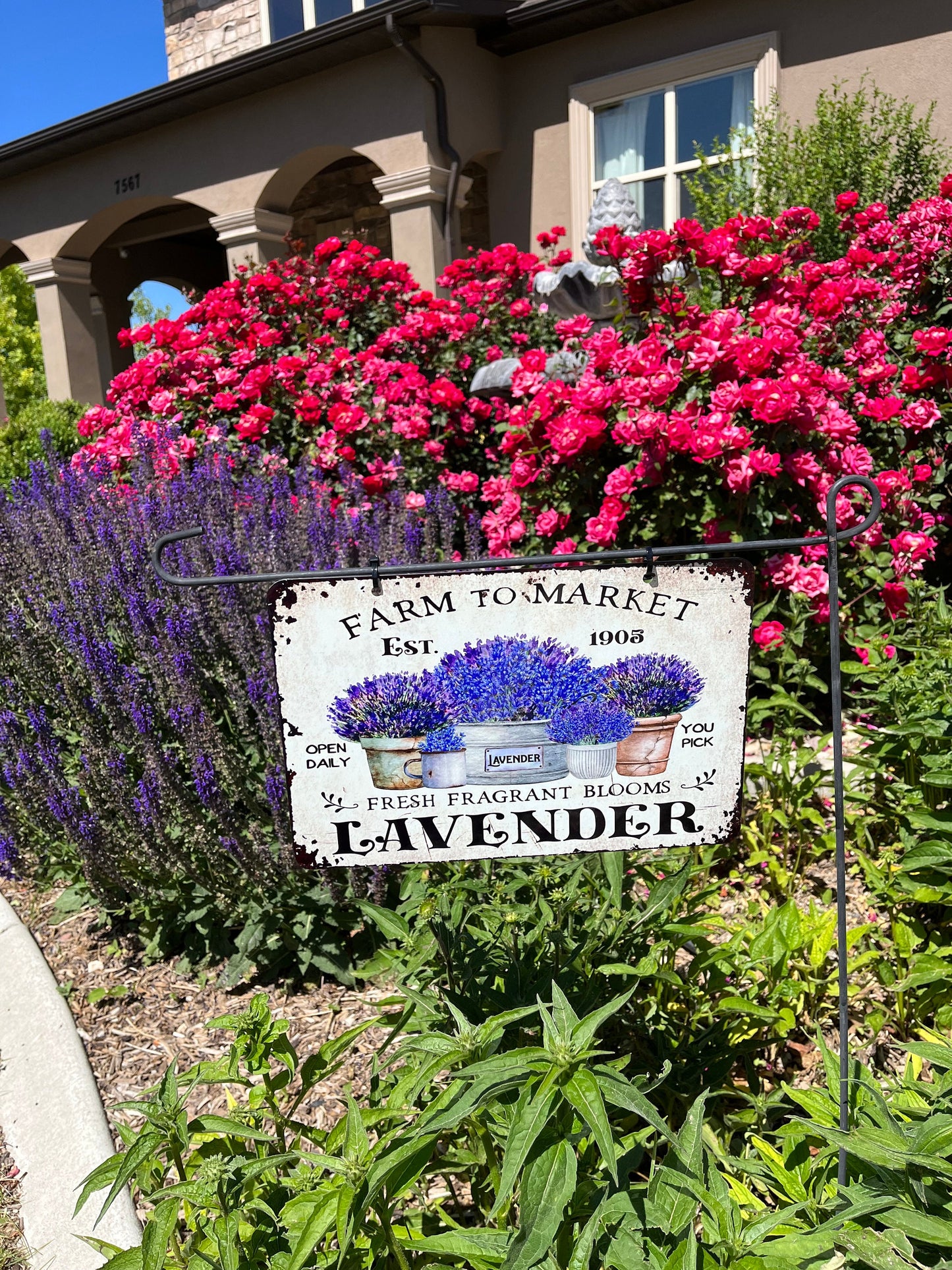 Hanging Garden Sign – Metal Flower Garden Décor, Outdoor Garden Sign, Hanging Lavender Yard Decoration