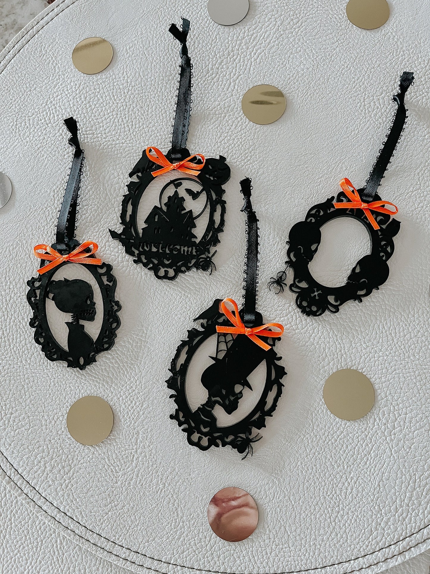 Halloween Ornaments for Tree – Vintage Style Halloween Ornament Set, Spooky Acrylic Halloween Décor