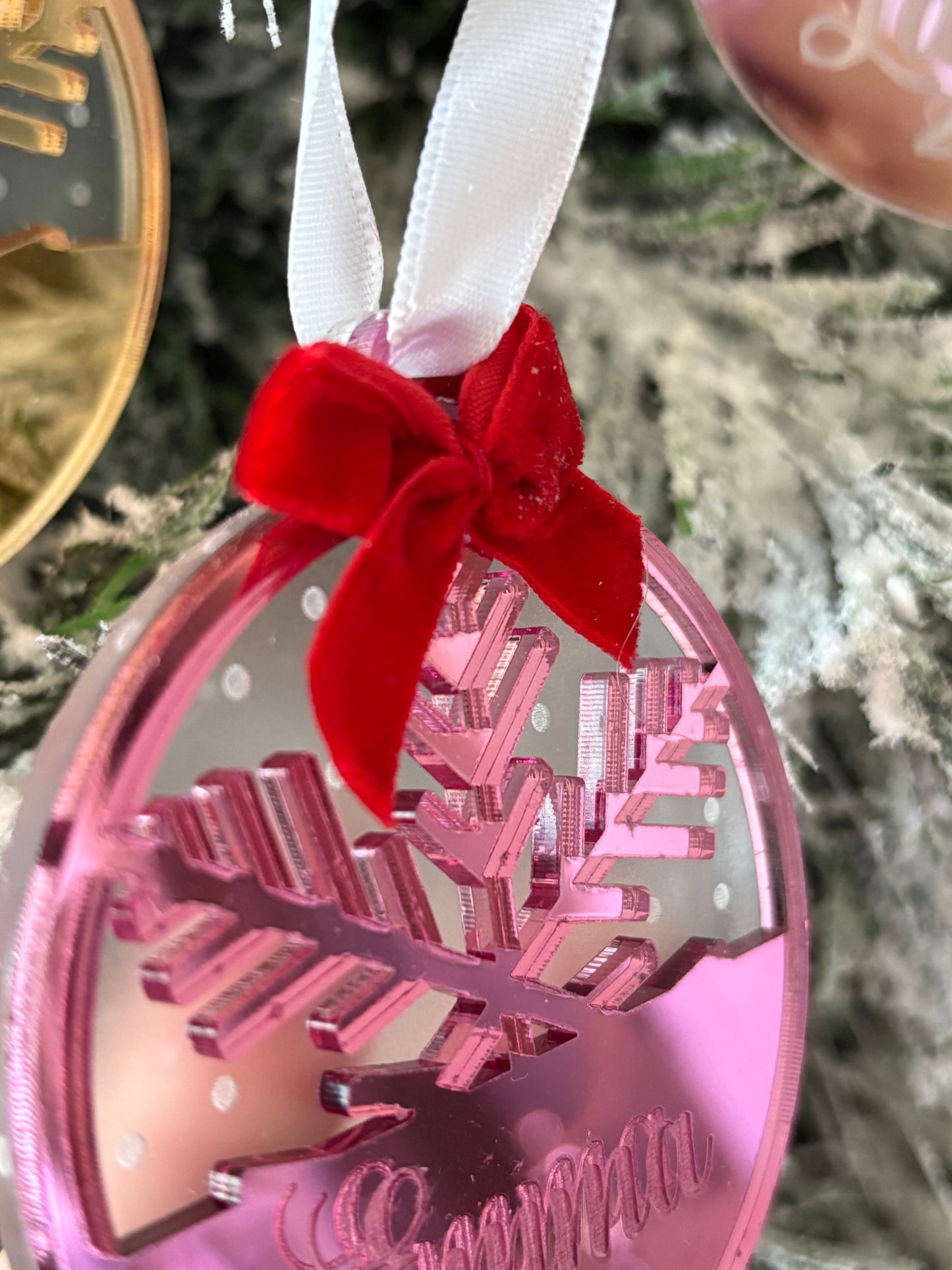 Personalized Mirror Acrylic Snowflake Ornament with Name - Custom Holiday Keepsake with Red Bow & Gift Box