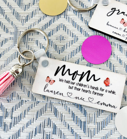 Personalized Keychain with Kids’ Names – Custom Gift for Mom with Tassel