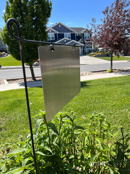 Hanging Garden Sign – Metal Flower Garden Décor, Outdoor Garden Sign, Hanging Lavender Yard Decoration