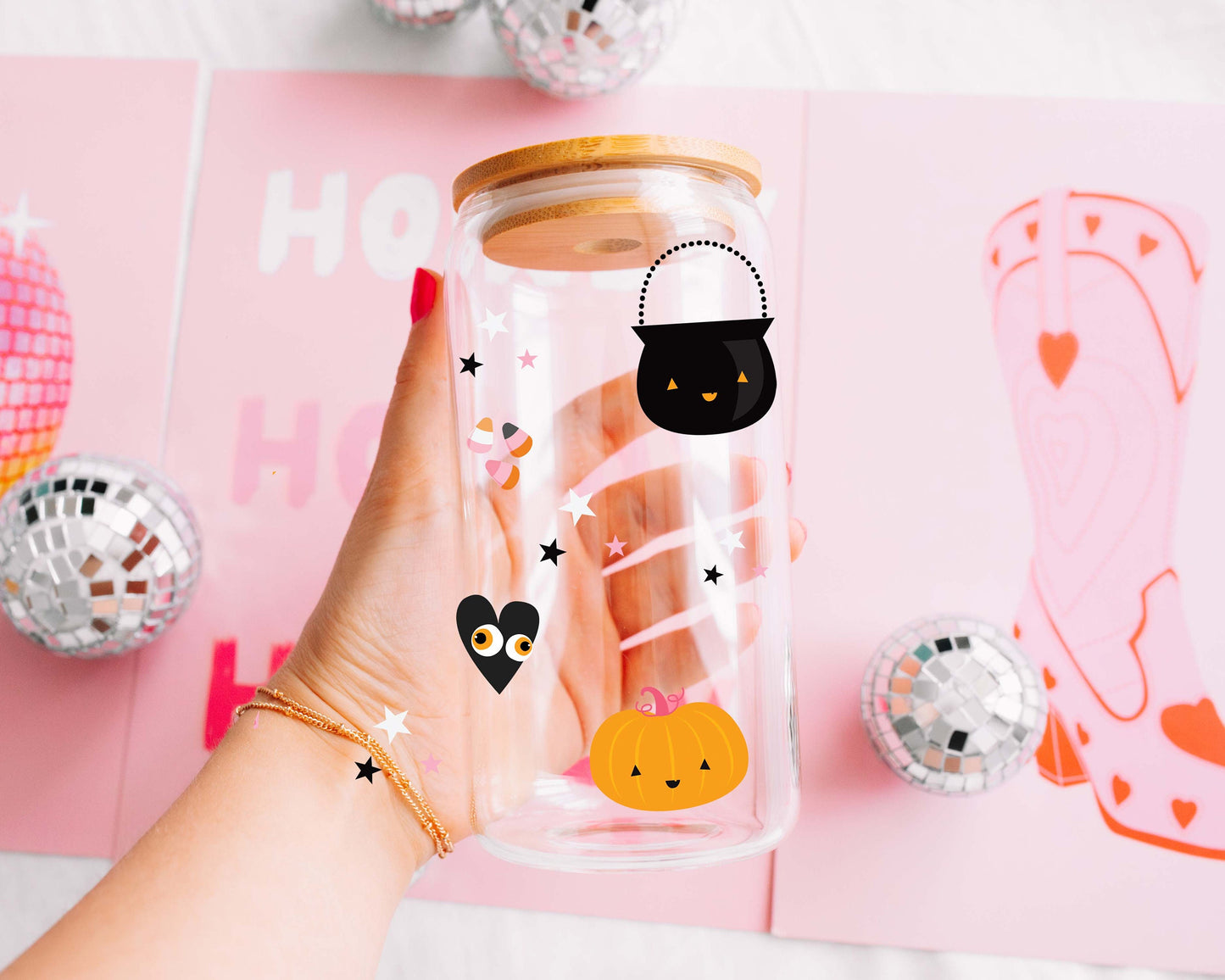 Pink Halloween Iced Coffee Glass – Cute Retro Pastel Ghost & Pumpkin Cup with Bamboo Lid