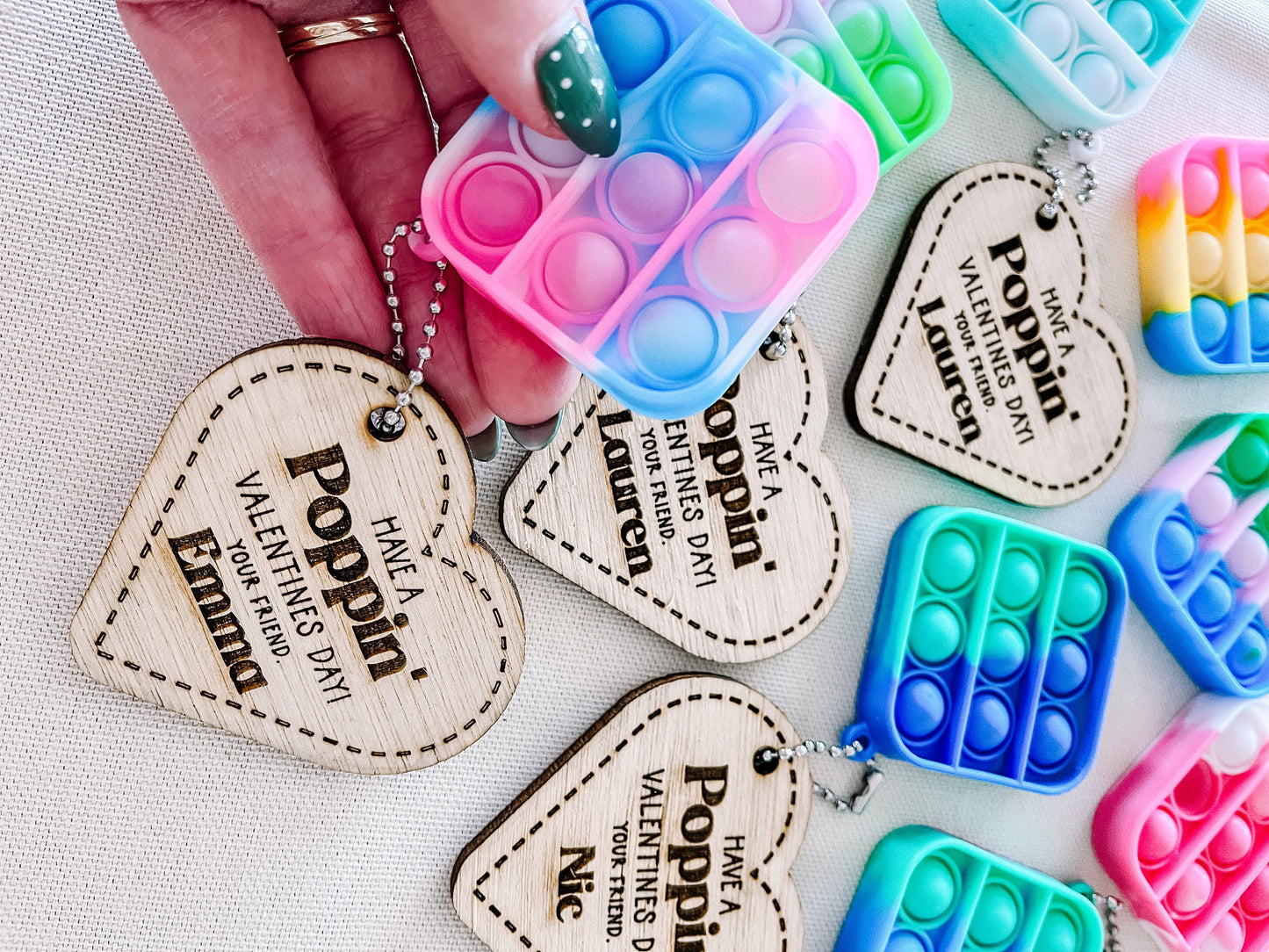 Personalized Valentine Pop Keychain – Custom Classroom Gift for Kids with Heart Card