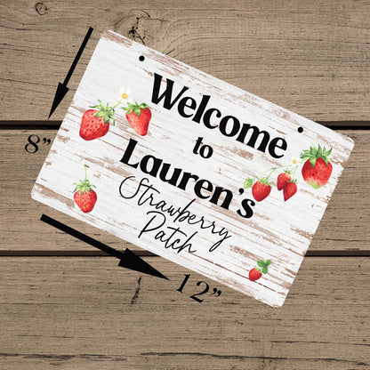 Personalized Strawberry Patch Garden Sign – Outdoor Aluminum Yard & Hanging Sign, Gift for Mom