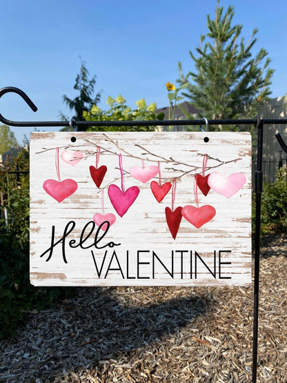 Outdoor Valentine’s Day Sign – Watercolor Heart Hanging Porch & Yard Décor